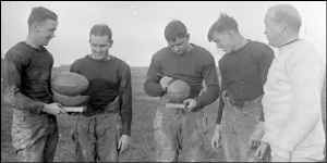 SigningBalls.jpg (18427 bytes)