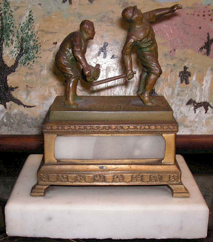 BAT CATCH.jpg (457374 bytes)