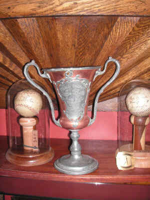 pict1013.jpg (249055 bytes)