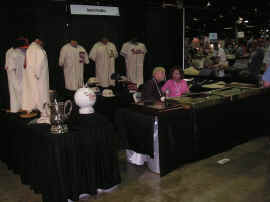 pict0300 (copy).jpg (94925 bytes)