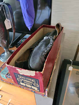 3 bills arrival shots taken mon 7_24_23 (41).jpg (257671 bytes)