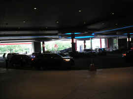 arrival (8).jpg (79251 bytes)