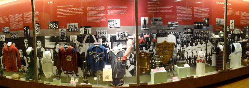 DSC00027_1896x812.jpg (237803 bytes)