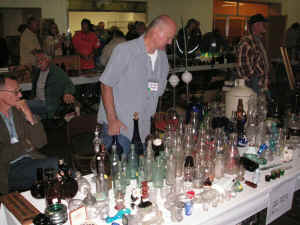 PICT0293_1200x900.jpg (228464 bytes)