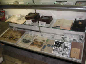 PICT2295_1200x900.jpg (191131 bytes)