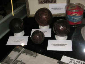 PICT2315_1200x900.jpg (175705 bytes)