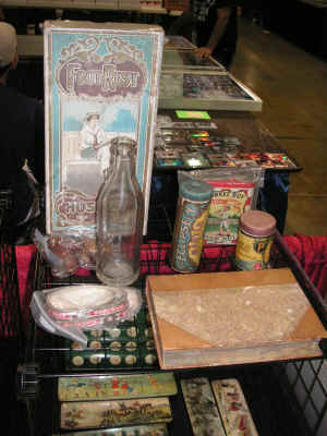 PICT2354_900x1200.jpg (196513 bytes)