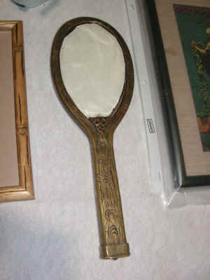 PICT2453_900x1200.jpg (142840 bytes)