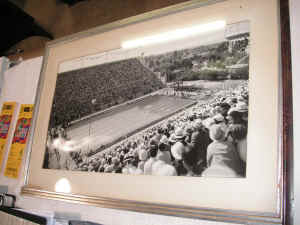 PICT2457_1200x900.jpg (206694 bytes)