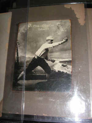 PICT2504_900x1200.jpg (160784 bytes)