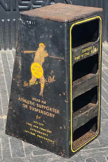 Pal JS Display (2).jpg (367496 bytes)