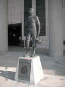 PICT7253_1200x1600.jpg (114121 bytes)