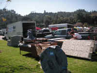 PICT9805_1200x900.jpg (196977 bytes)